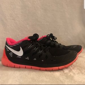 Nike shoes. Like new